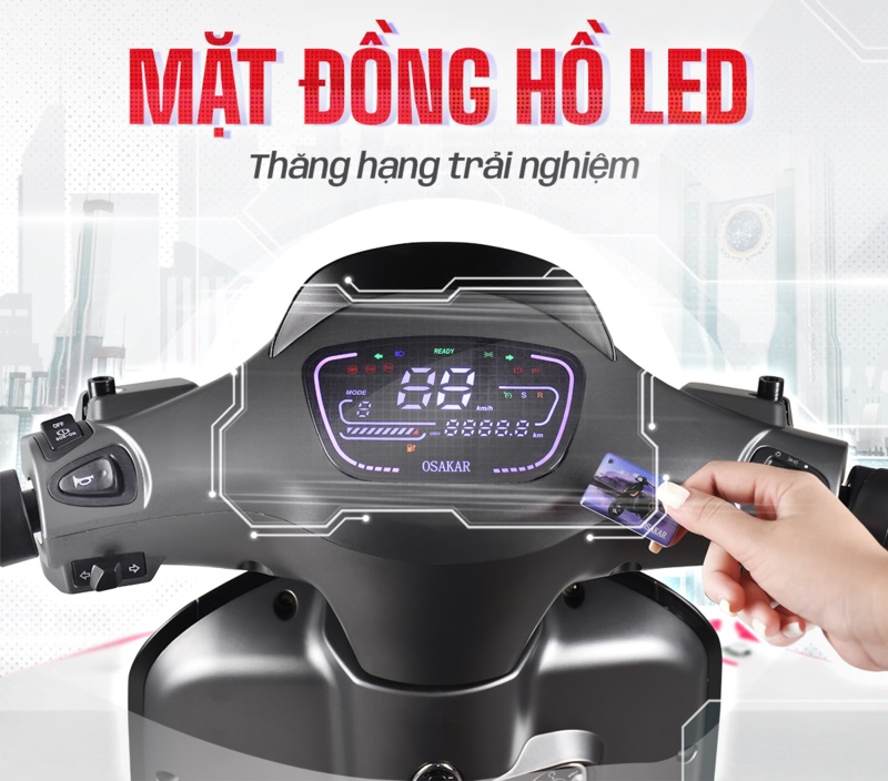 Tại sao màn hình xe điện thường bị "chết" sau mùa mưa? Hiểu đúng nguy cơ, bảo vệ xe đúng cách