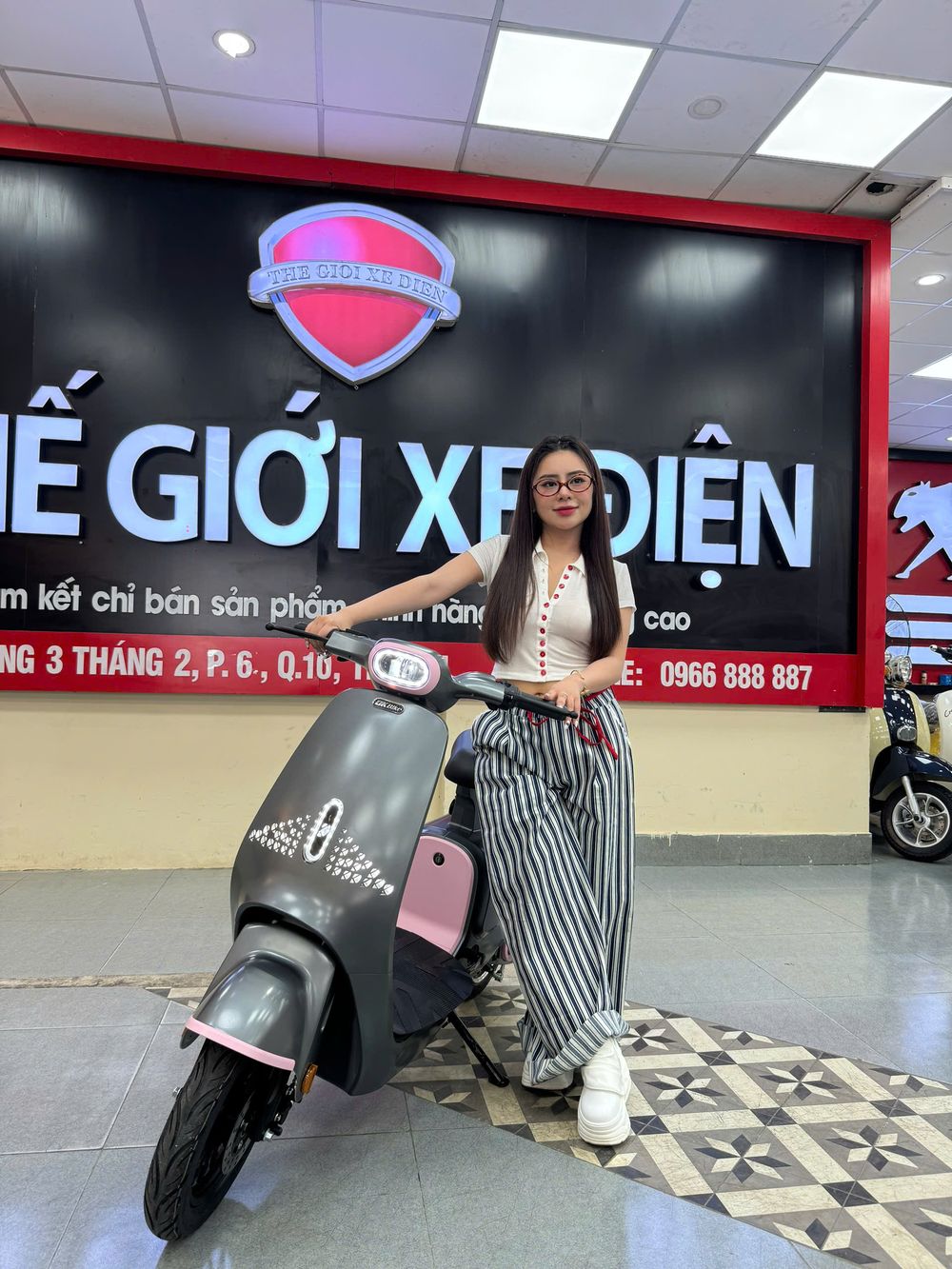 Chọn Xe Đạp Điện Chạy Pin Hay Acquy