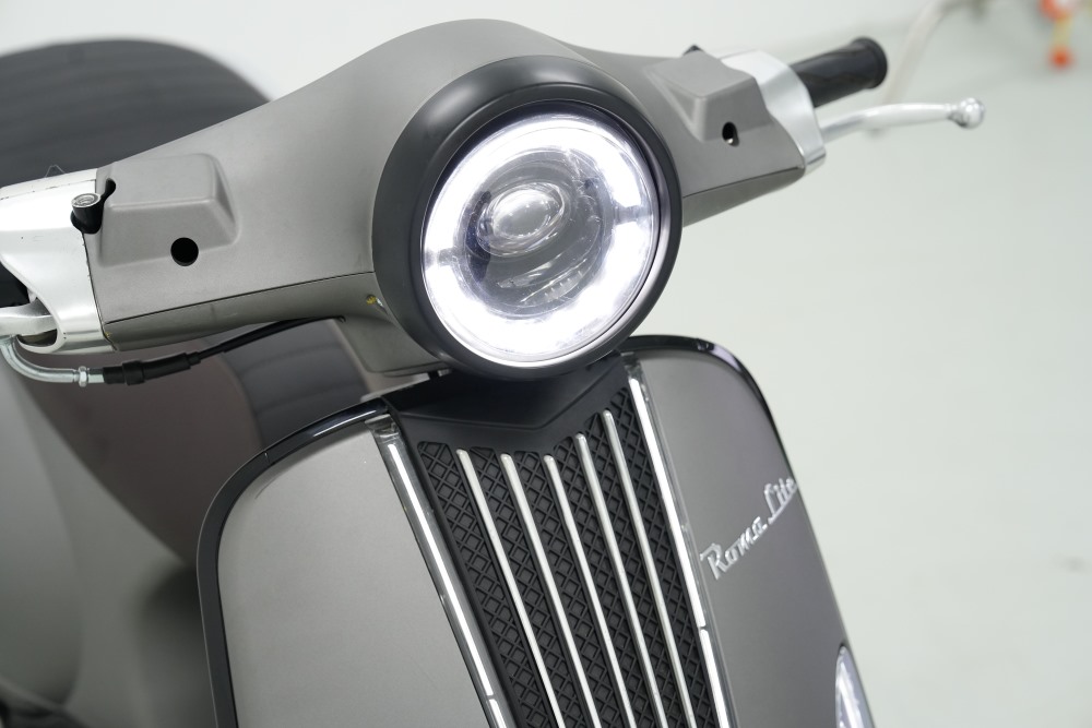 DK Roma Lite S 50cc: Xe máy phong cách mới cho giới trẻ