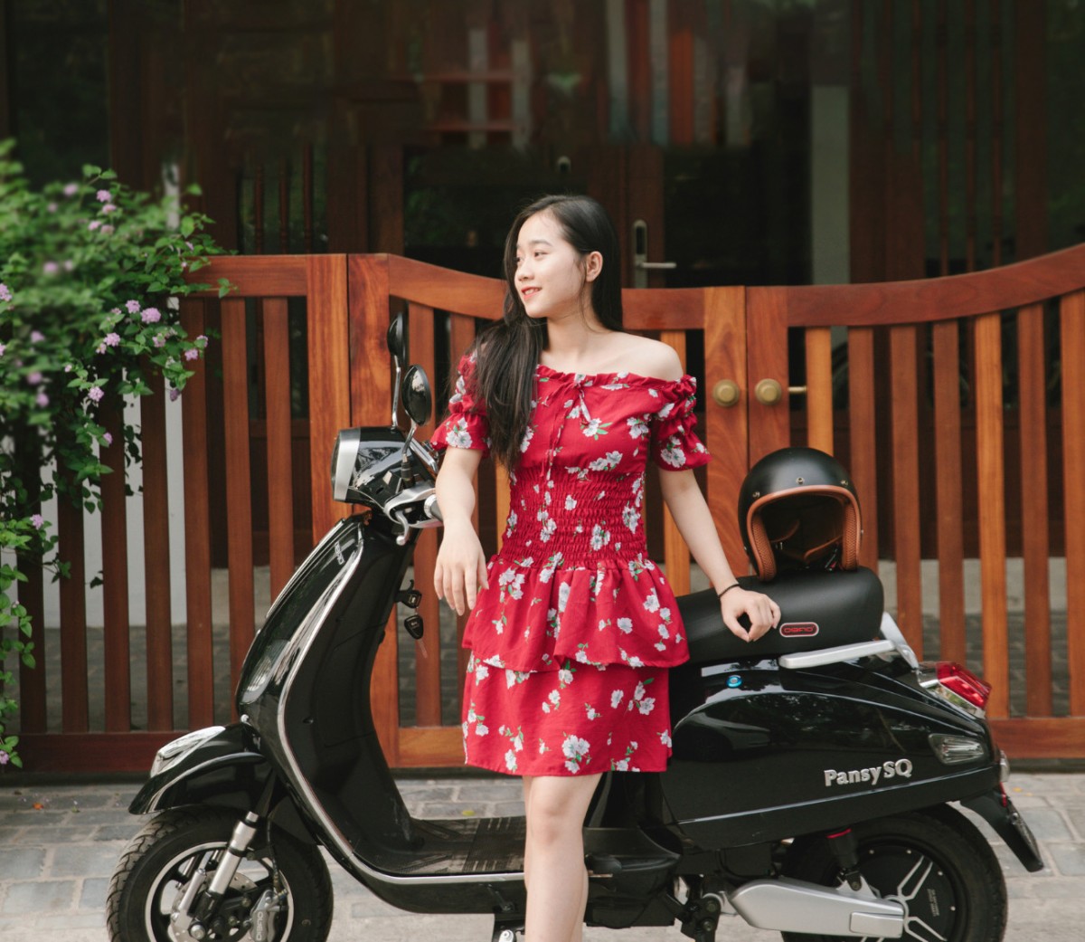 Mua xe máy điện Vespa Dibao Pansy S hay Dibao Pansy SQ?